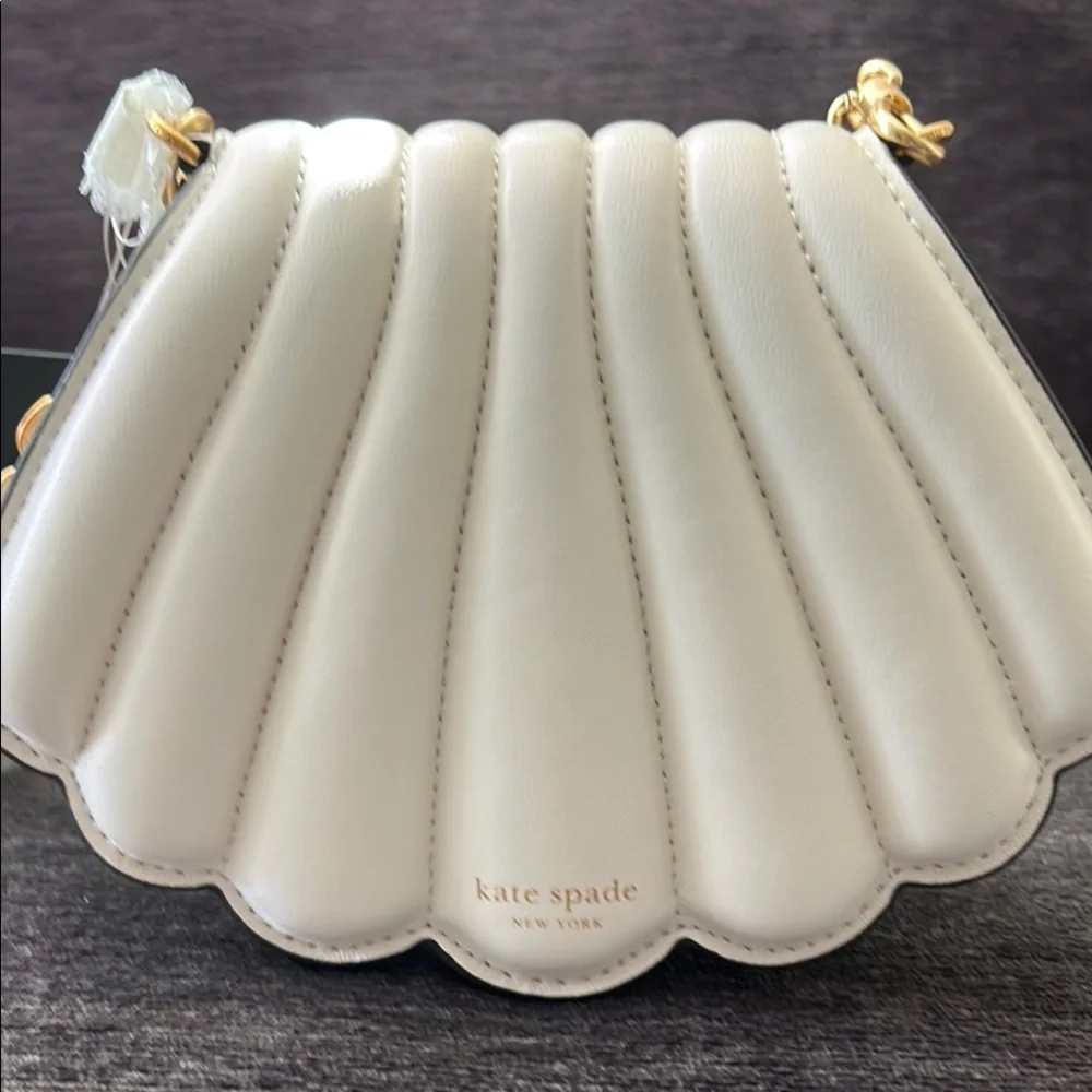 Kate Spade Cream Crossbody Shell Bag - Picture 2 of 8
